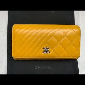 Chanel gusset flap wallet
